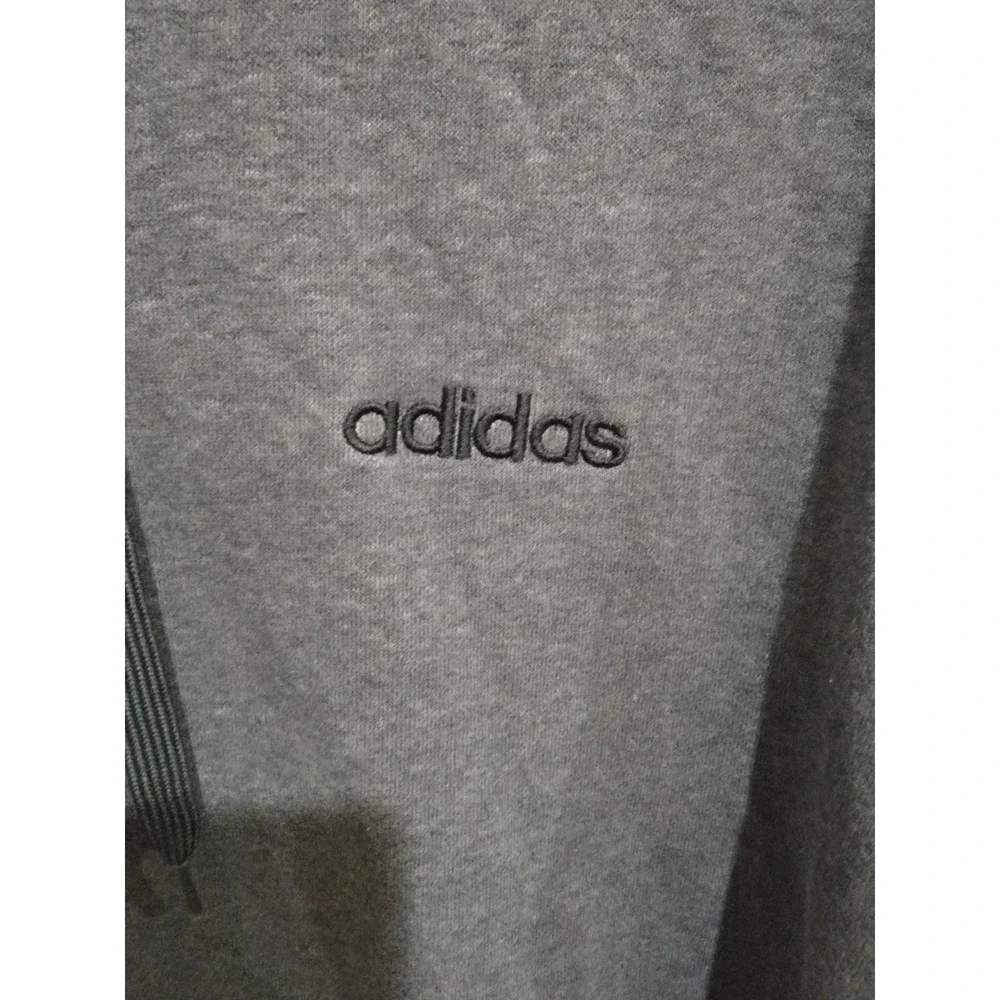 Adidas Mens Essentials Pullover Hoodie‎ Size Large Gray Embroidered Logo Fleece